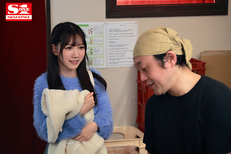 三田真鈴(三田真铃)作品SONE-182发布!纯爱相部屋!和可爱女大生「缠绵到早上」!-图片2