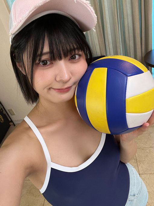 抽牌决斗！23岁E罩杯白皙雪乳美少女「虹村优美」挑战性爱卡牌对决惨遭中出！